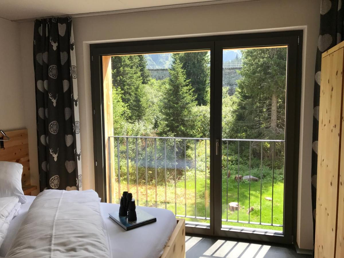 Berghotel Mettmen Schwanden (Glarus) Exterior foto